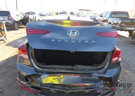 2020 Hyundai Elantra Sel z USA, uszkodzony, nr VIN 5NPD84LF3LH576397